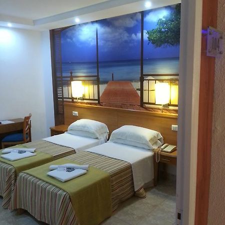 Hotel Vedra Sant Antoni de Portmany Zewnętrze zdjęcie