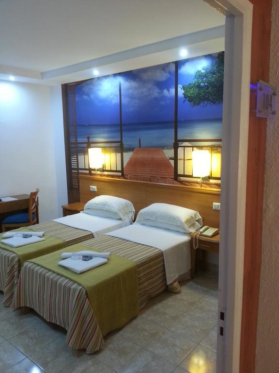 Hotel Vedra Sant Antoni de Portmany Zewnętrze zdjęcie